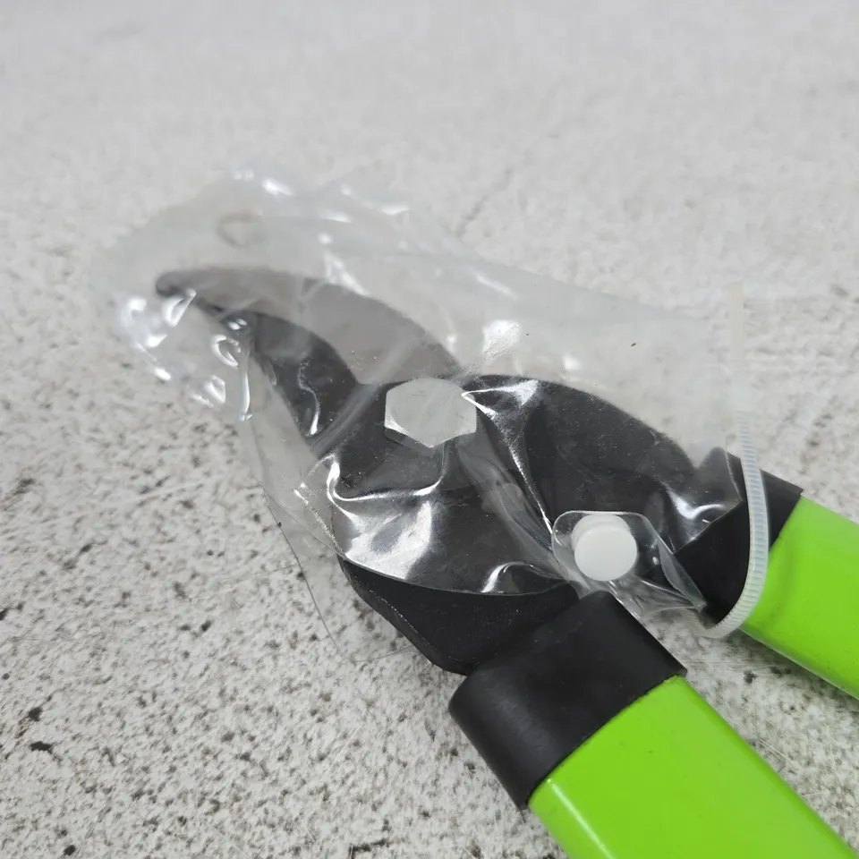 GARDEN PRUNING SHEARS NEON GREEN HANDLES