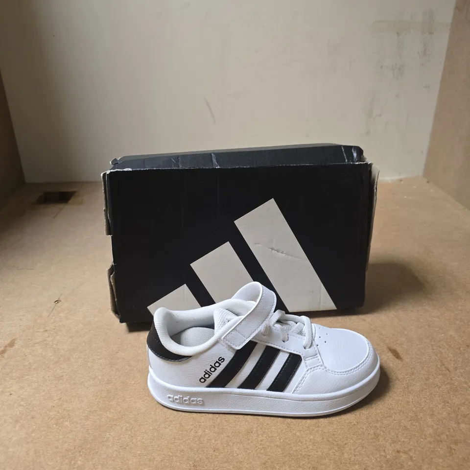 ADIDAS KIDS WHITE VELCRO TRAINERS - UK SIZE KIDS 12 