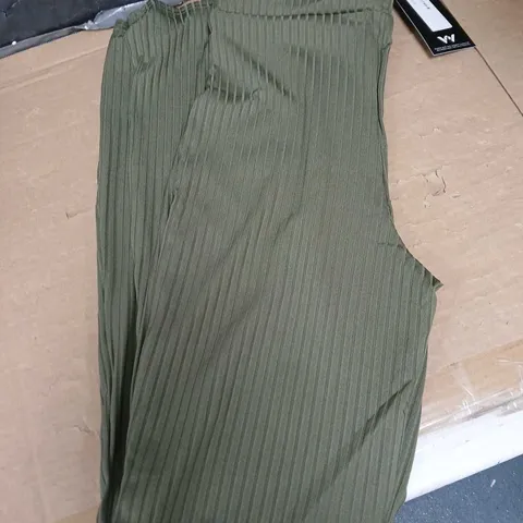 BOX OF APPROXIMATELY 20 WELLWORTH UK LADIES FLARE TROUSERS - GREEN STRIPED - SIZES MAY VARY