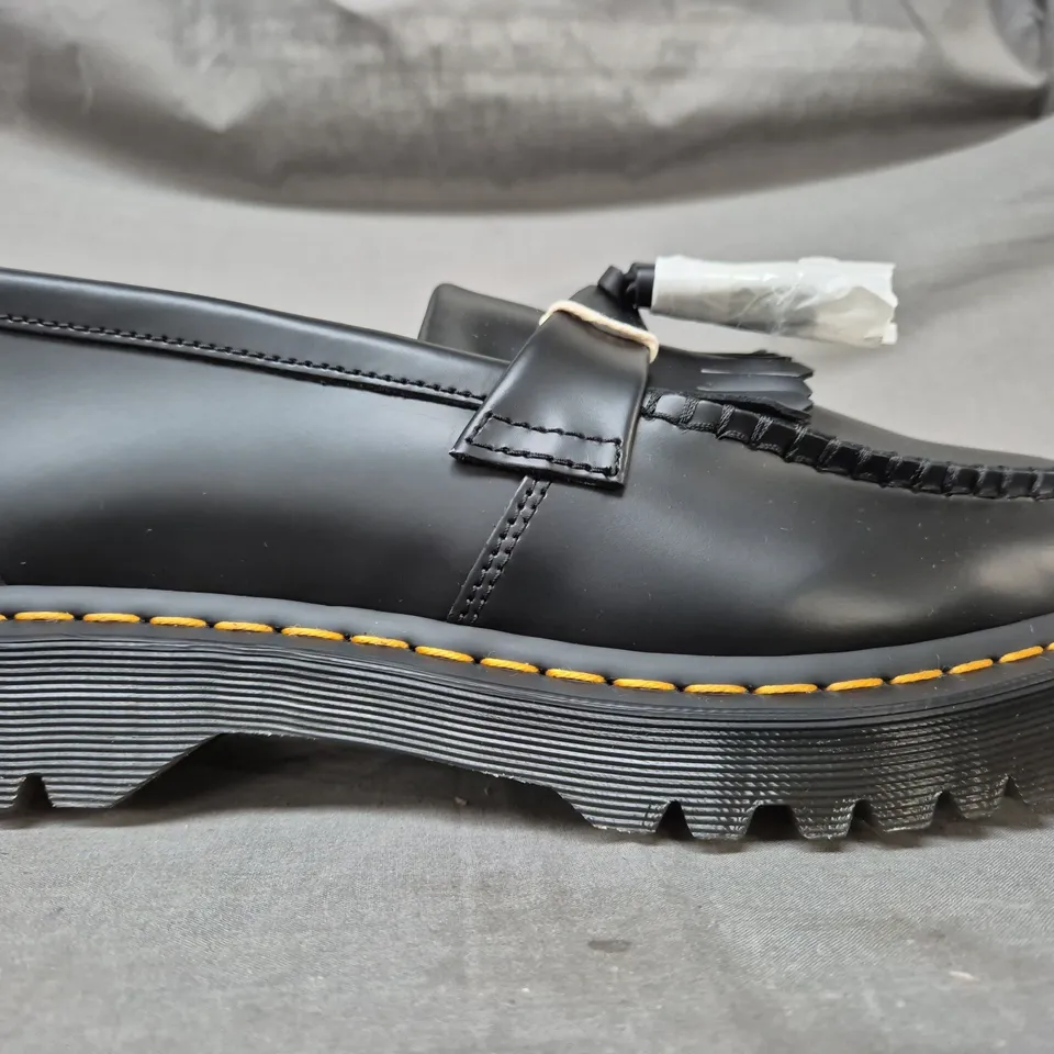 BOXED PAIR OF DR MARTENS ADRIAN BEX SHOES IN BLACK UK SIZE 10