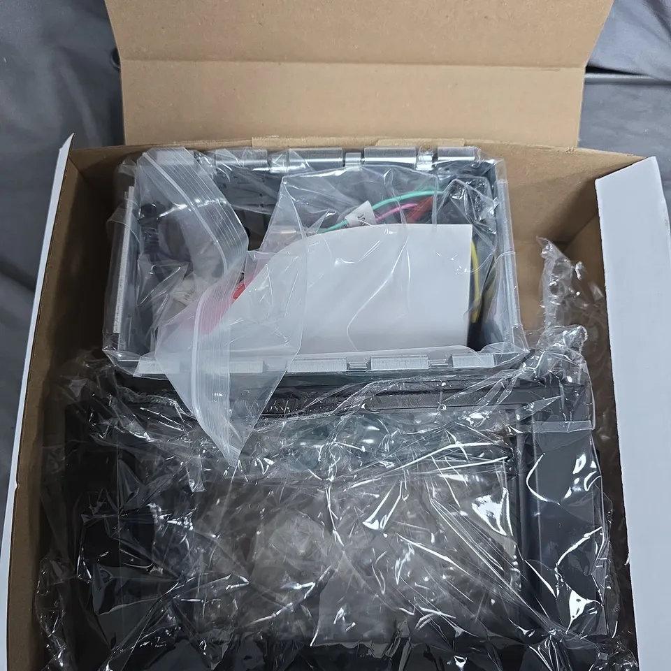ACV 2-DIN Mercedes Vehicle Installation Kit – Model 621190-18-1