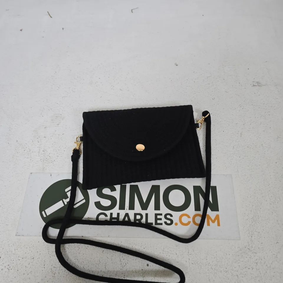 SOLIS ACCESSORIES BLACK CORDUROY CROSSBODY BAG