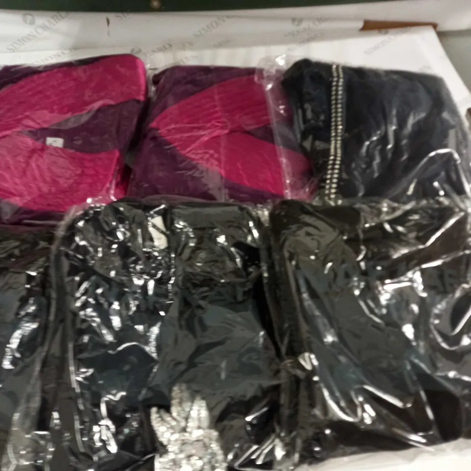 LOT OF 10 ASSORTED BAGGED VINTAGE CLOTHING ITEMS - VARIOUS SIZES