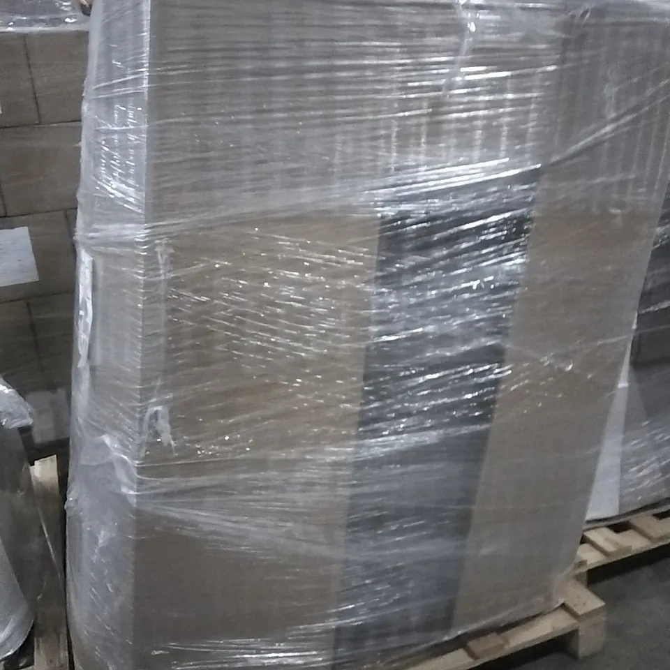 PALLET CONTAINING CARDBOARD BOXES APPROXIMATELY 400