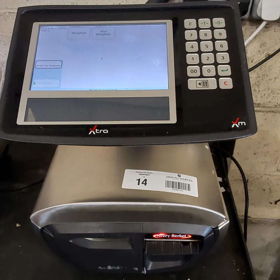 AVERY BERKEL XM600 LABEL AND RECEIPT PRINTING SCALES