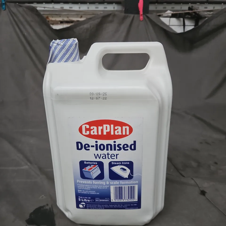 CARPLAN DE-IONISED WATER – 5 LITRE BOTTLE