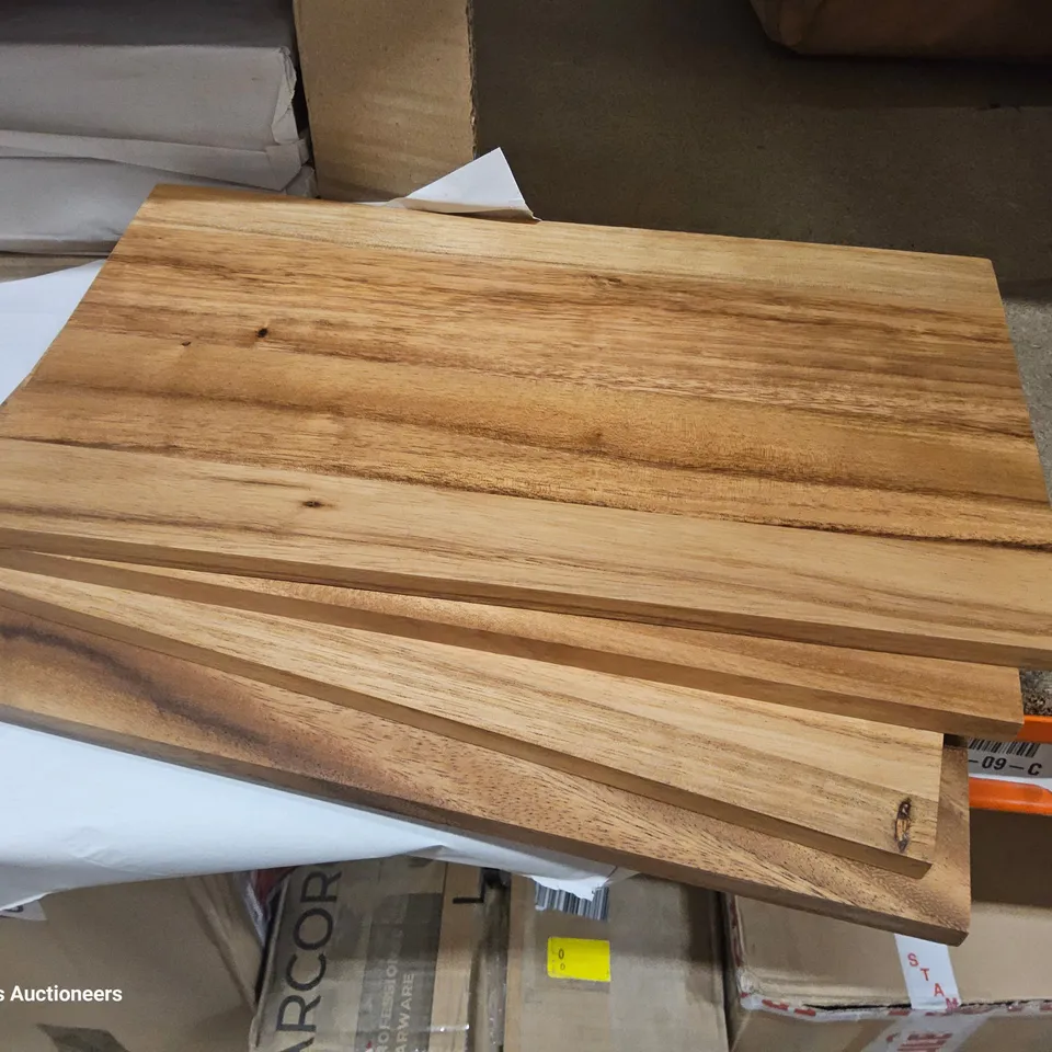 BOX OF 12 SMALL RECTANGULAR CHOPPING BOARDS RUSTIC OILED ACACIA