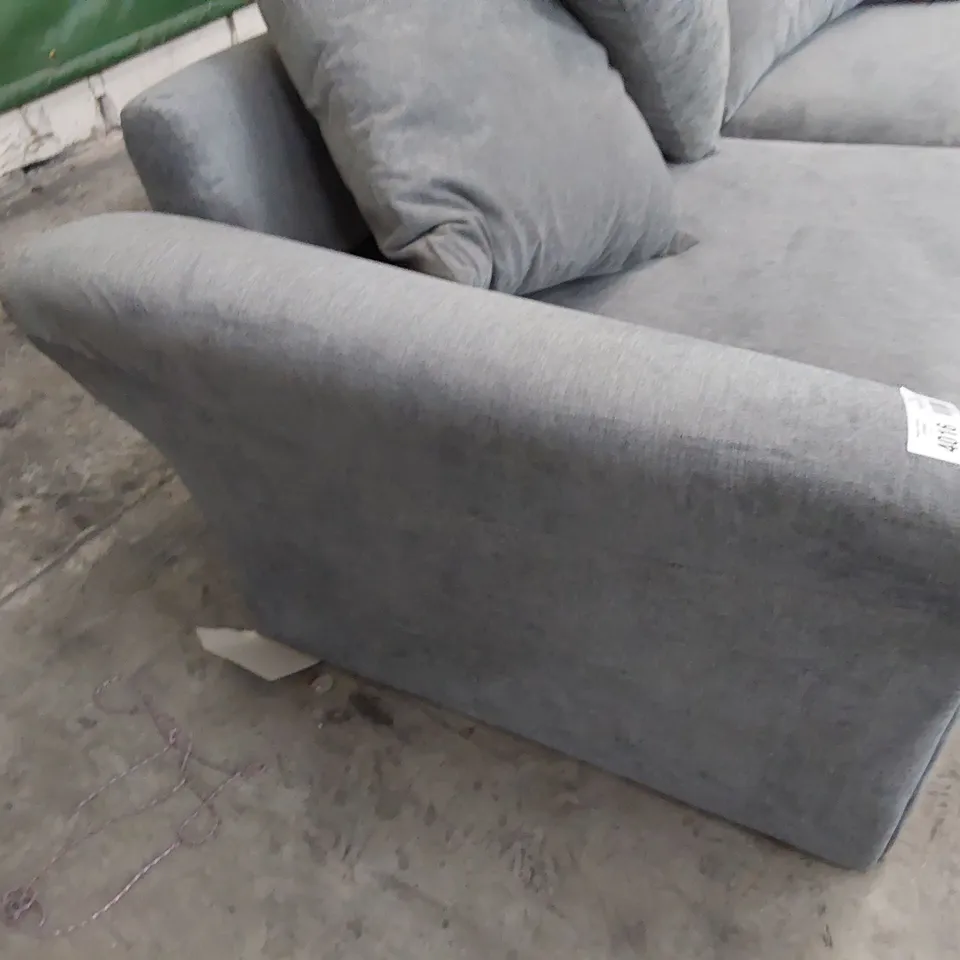 DESIGNER THREE SEATER SOFA GREY FABRIC WITH SCATTER CUSHIONS 