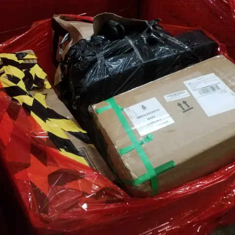 PALLET CONTAINING ASSORTED PRODUCTS INCLUDING BEDSIDE TABLE & OFFICE CHAIR