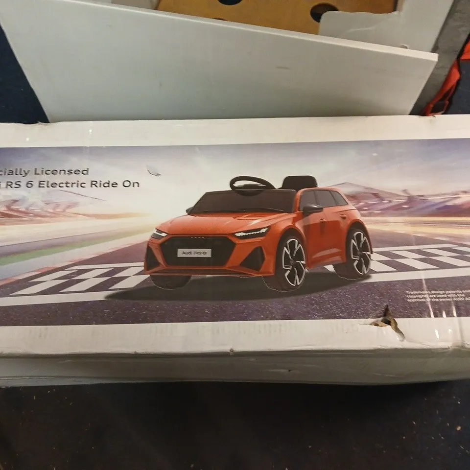 AUDI RS 6 ELECTRIC RIDE-ON – OFFICIALLY LICENSED, (BOXED)