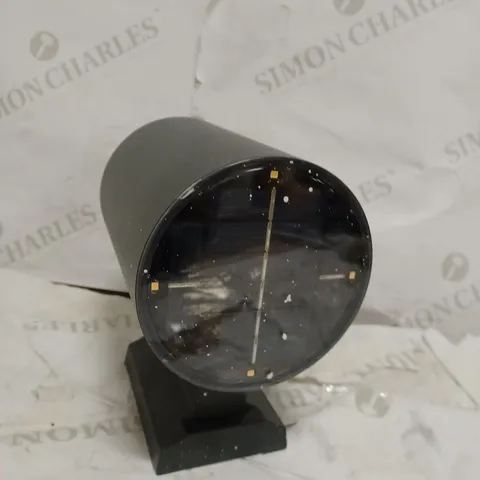 GRANTHAM SOLAR UP/DOWN SOLAR WALL LIGHT 