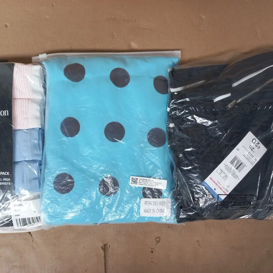 APPROXIMATELY 20 ASSORTED CLOTHING AND FASHION PRODUCTS IN VARIOUS STYLES AND SIZES - COLLECTION ONLY