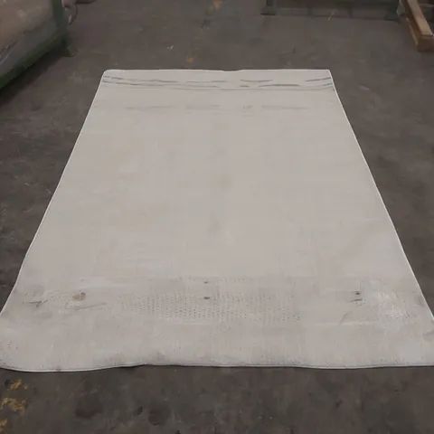 QUALITY DESIGNER AREA RUG - APPROXIMATELY 225 x 150cm