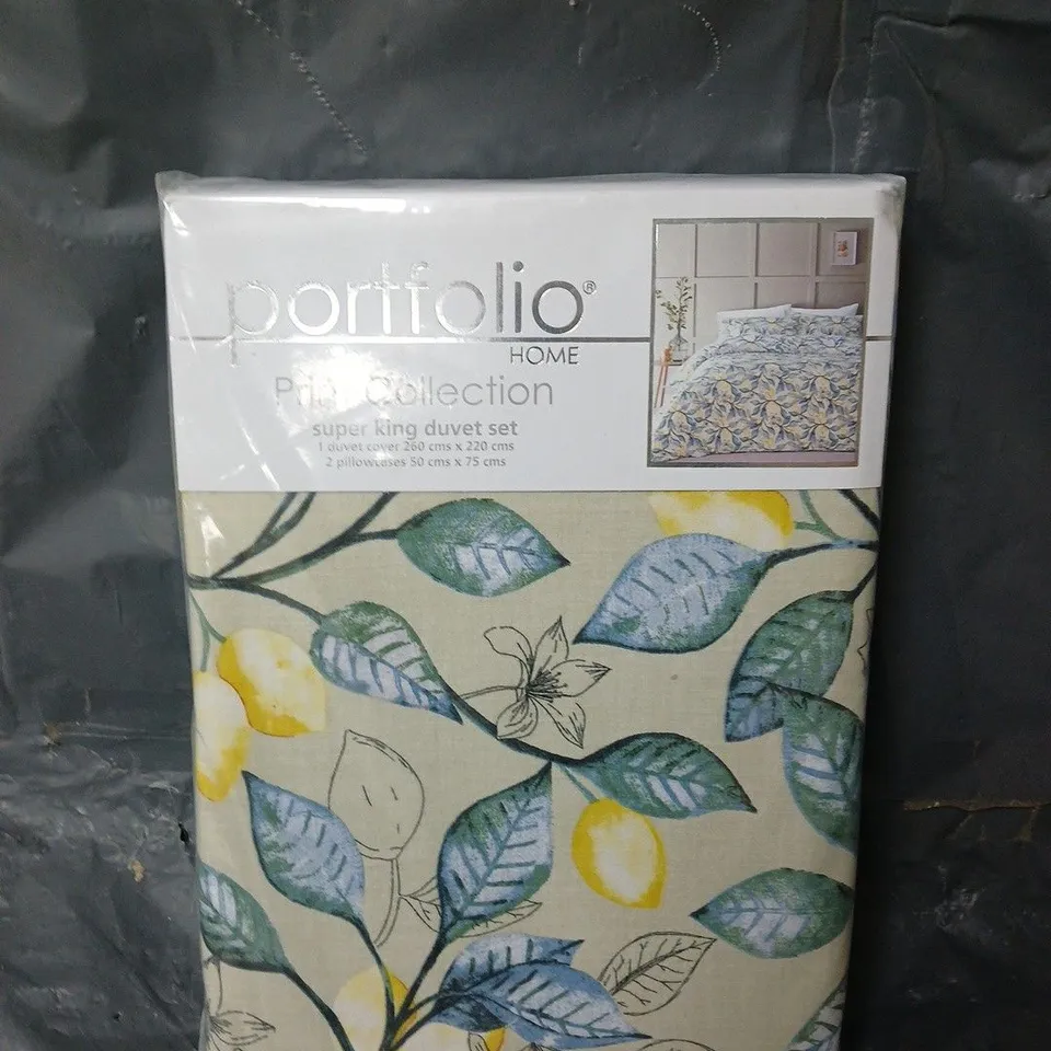 SEALED PORTFOLIO HOME PRINT COLLECTION LEMON TREE SUPER KING DUVET SET IN NATURAL