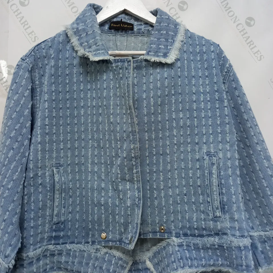 FRANK USHER DETAIL TEXTURED DENIM JACKET IN BLUE - ONE SIZE