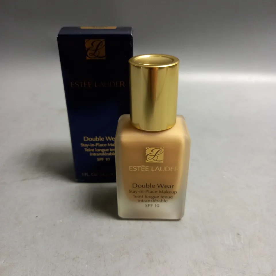 BOXED ESTEE LAUDER DOUBLE WEAR STAY IN PLACE MAKE UP 30ML