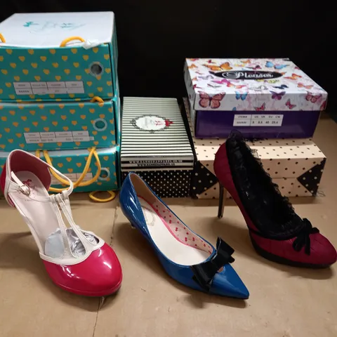 LOT OF 6 ASSORTED BOXED PAIRS OF HEELED SHOES - VARIOUS SIZES