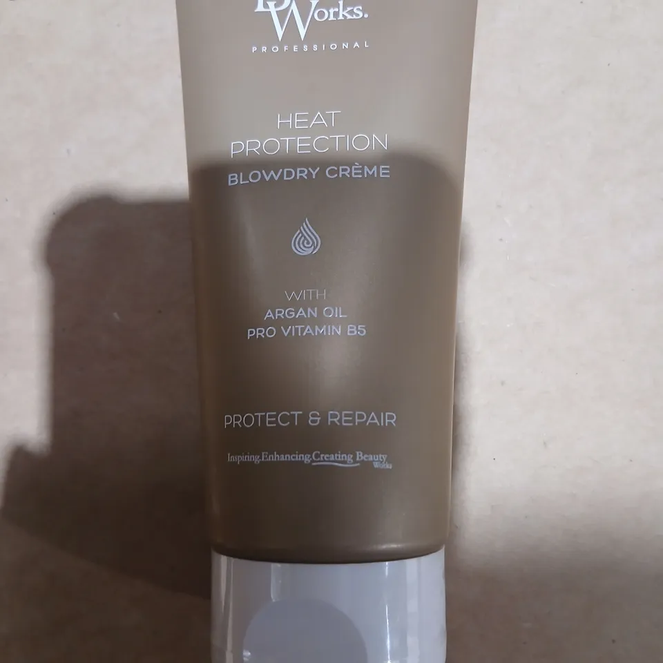 APPROXIMATELY 100 BEAUTY WORKS PROFESSIONAL HEAT PROTECTION BLOW-DRY CREME – ARGAN OIL & PRO-VITAMIN B5