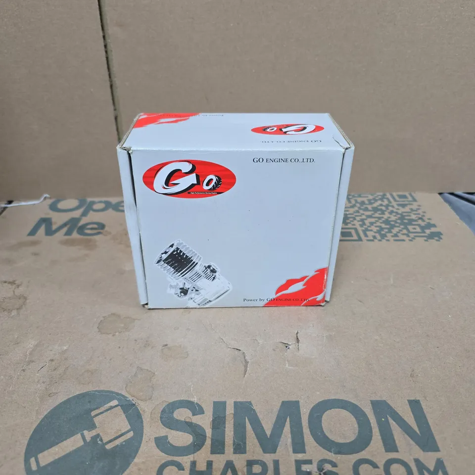 BOX OF APPROXIMATELY 10 ASSORTED TOOLS/EQUIPMENT TO INCLUDE DELTA PEAK FAST CHARGER, PULL START CRANK ETC