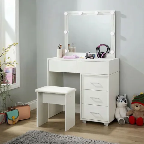 BOXED VERO WHITE DRESSING TABLE SET
