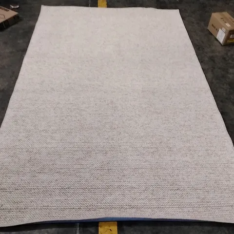 WOLLY TUFTED CREAM RUG APPROXIMATELY 240X160CM