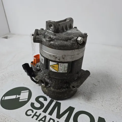 AIR CONDITIONING COMPRESSOR
