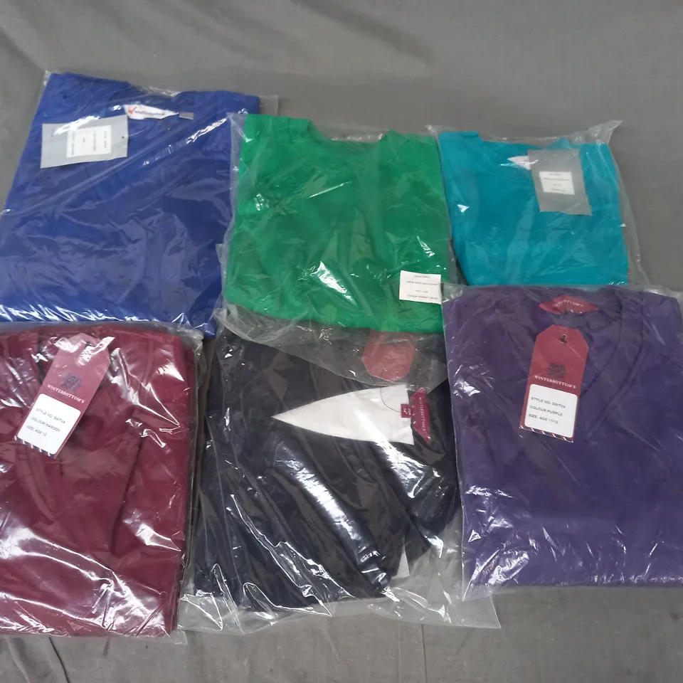 BOX OF APPROXIMATELY 100 ASSORTED SCHOOL JUMPERS IN VARIOUS COLOURS AND SIZES - COLLECTION ONLY
