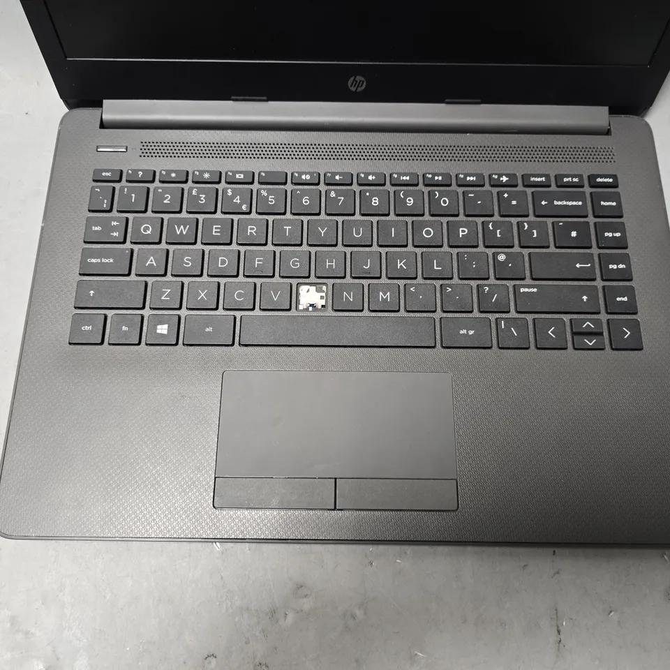 HP 240 G7 LAPTOP 