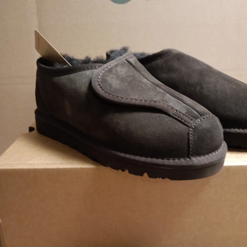 EVERAU SWIFTLET SLIPPERS – CHOCOLATE – 4.5