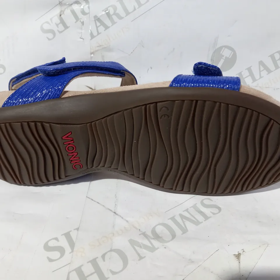 VIONIC ORTHOTIC REST FARRA FLAT STRAPPY SANDAL W/ FMT TECHNOLOGY - BLUE, UK SIZE 4.5
