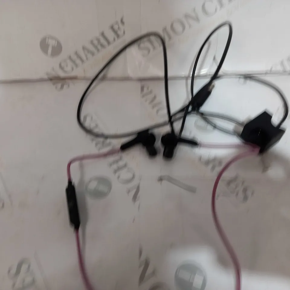 B&O H5 WIRELESS HEADPHONES