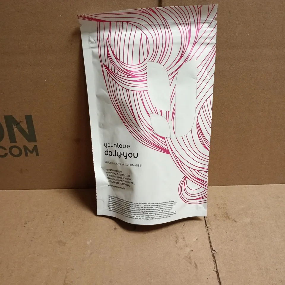 YOUNIQUE DAILY YOU HAIR, SKIN AND NAILS SUPPLEMENT 60 GUMMIES