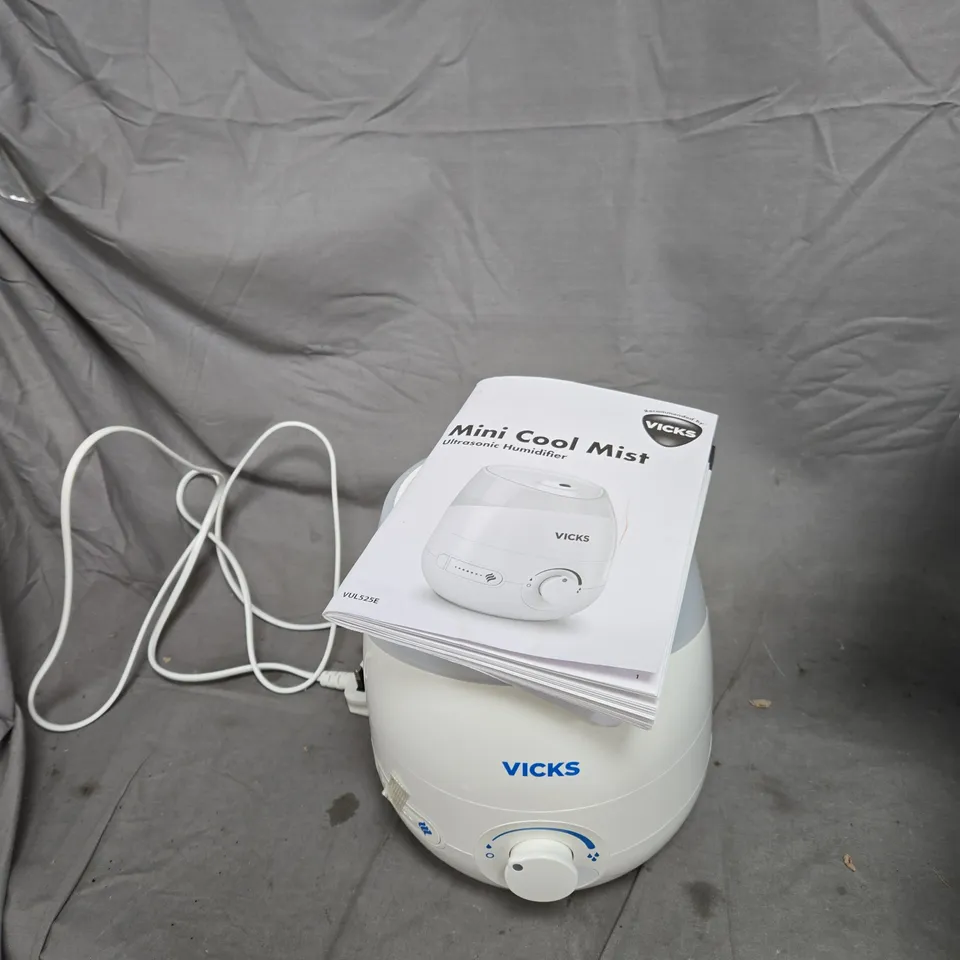 VICKS MINI COOL MIST ULTRASONIC HUMIDIFIER