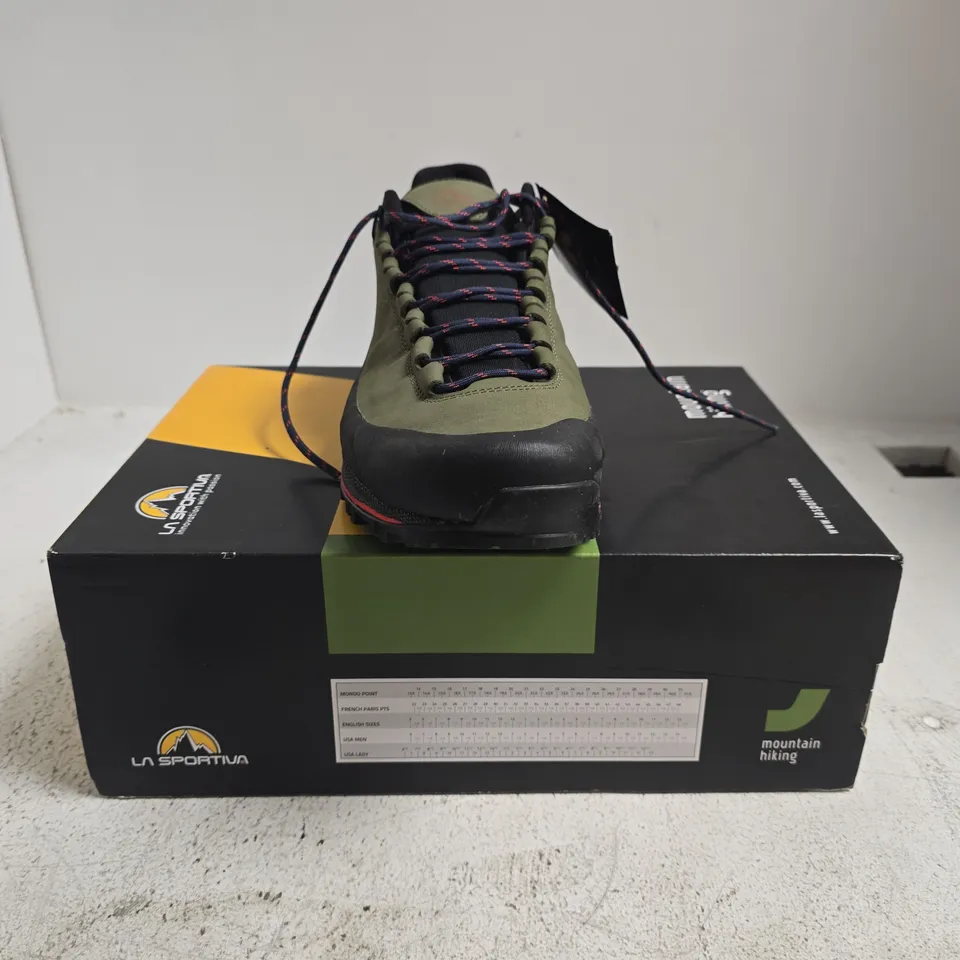 BOXED PAIR OF LA SPORTIVA HIKING SHOES IN SAGE/BLACK/RED SIZE UK 10