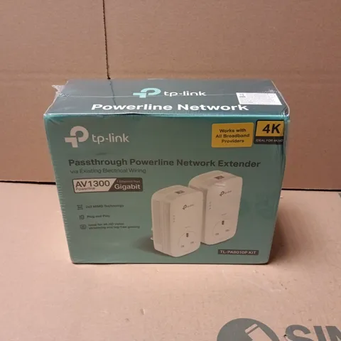 BOXED TP-LINK PASSTHROUGH POWERLINE NETWORK EXTENDER AV1300