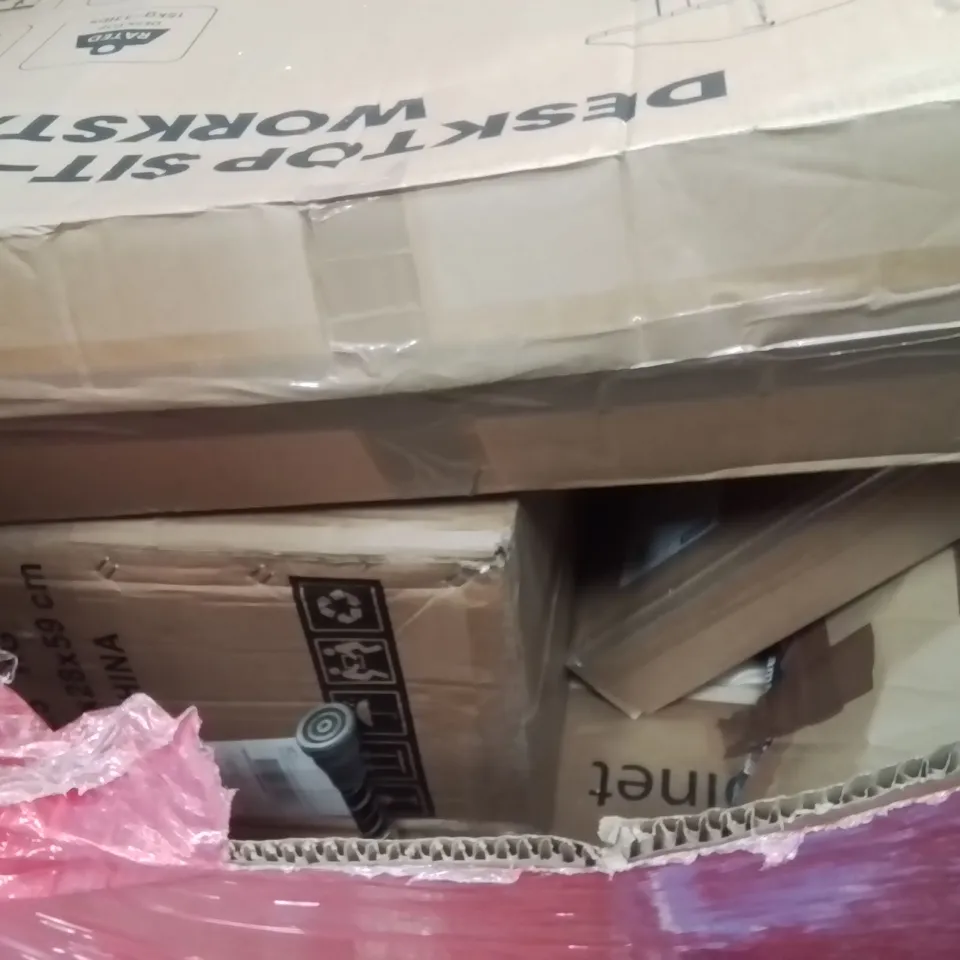 PALLET CONTAINING VARIOUS ASSORTED BOXED HOUSEHOLD ITEMS TO INCLUDE: DANCING PLAYMAT, PEPPA PIG PLAYSET, DESKTOP WORKSTATION AND LOTS MORE UNMARKED BOXED ITEMS 