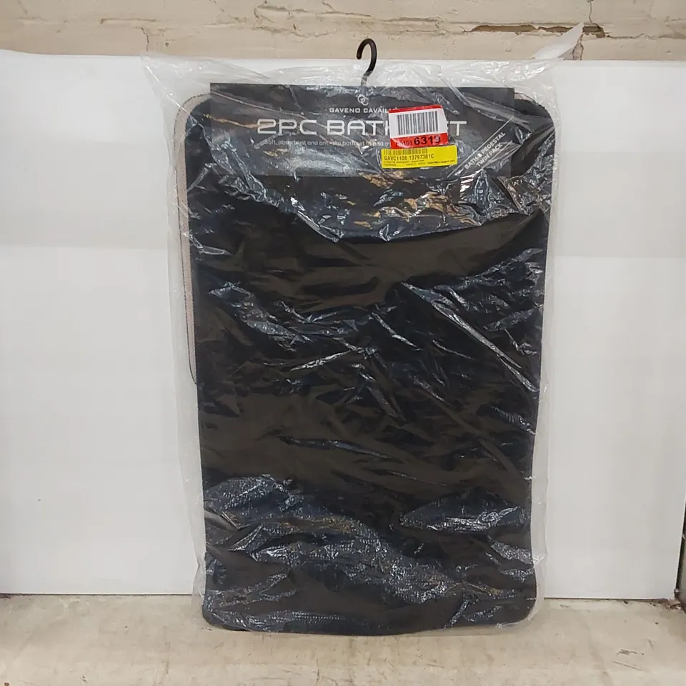 BAGGED GAVENO CAVAILIA 2 PIECE RECTANGLE/U-SHAPED BATH MAT SET - BLACK (1 ITEM)