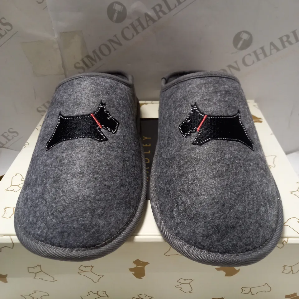 RADLEY LONDON COSY GREY SLIPPERS - SIZE 8