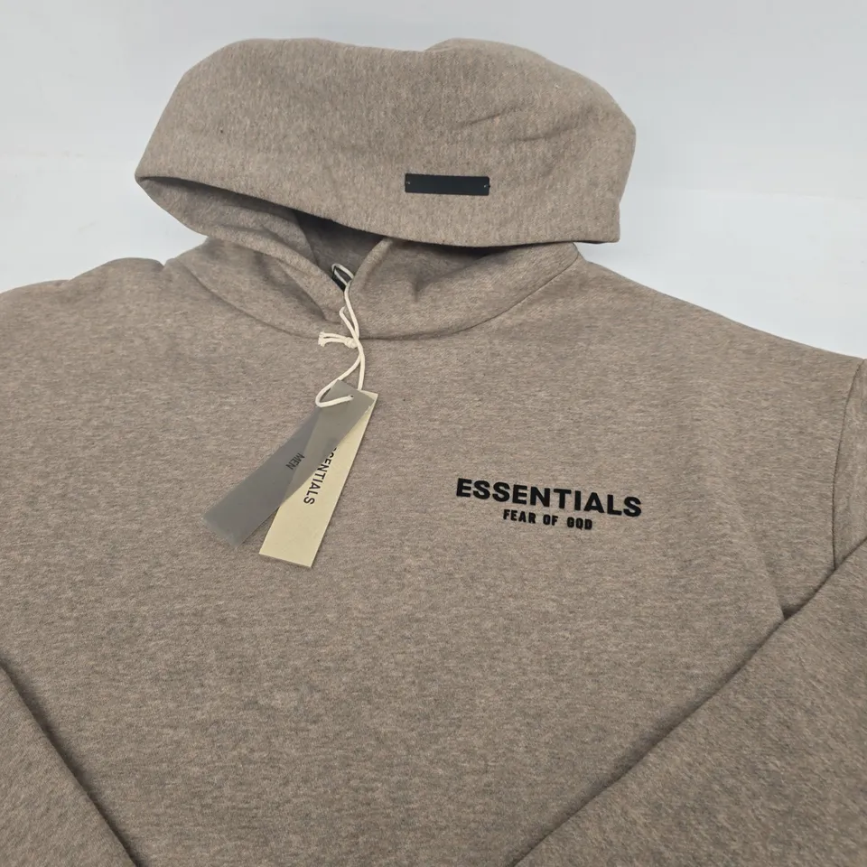 FEAR OF GOD ESSENTIALS HOODIE – SIZE L