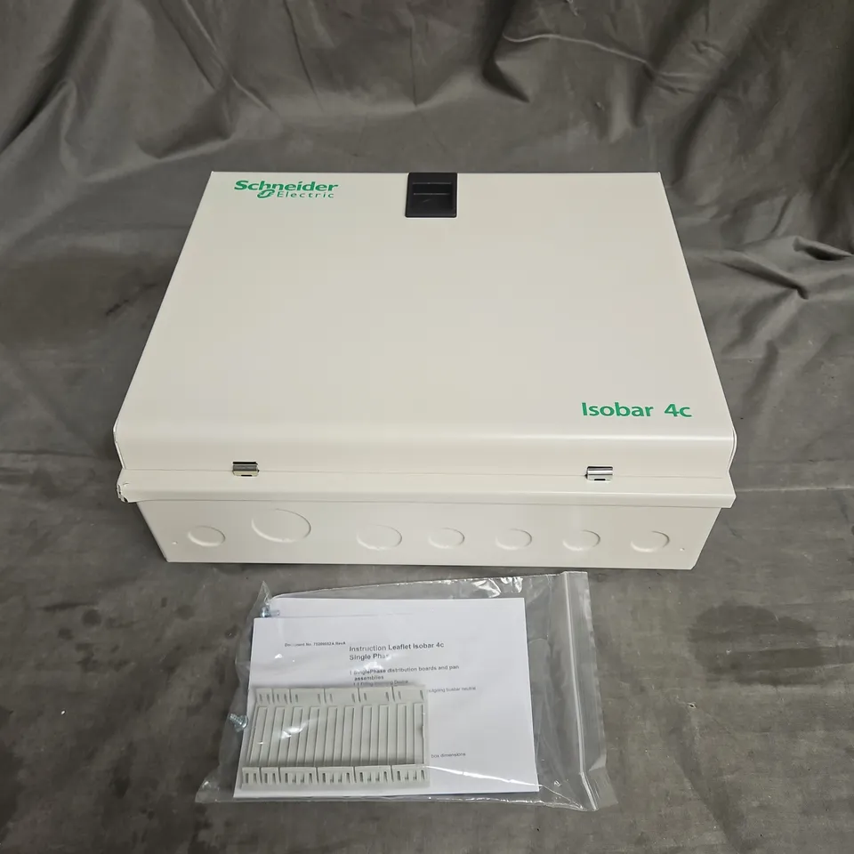 SCHNEIDER ELECTRIC ISOBAR 4C SINGLE PHASE DISTRIBUTION BOARDS MGN22DE