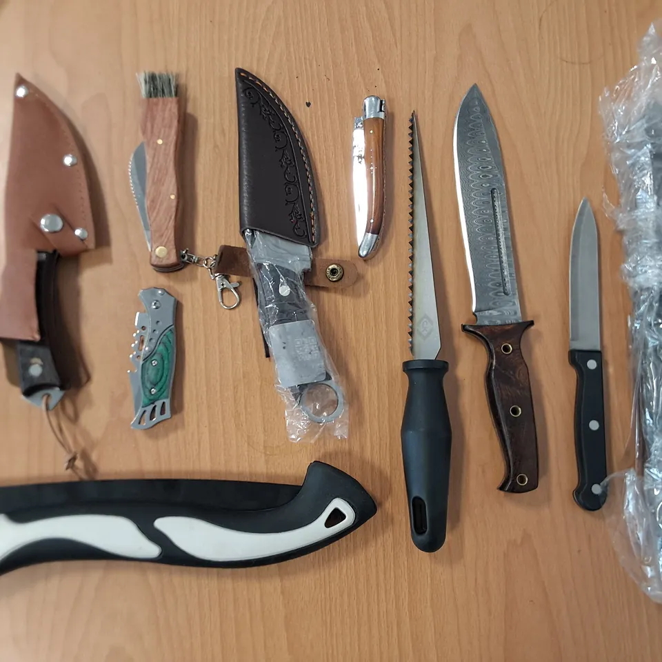 LOT OF 15 ASSORTED KNIFES AND SAWS