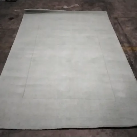 QUALITY DESIGNER RUG APPROXIMATELY 230X163CM