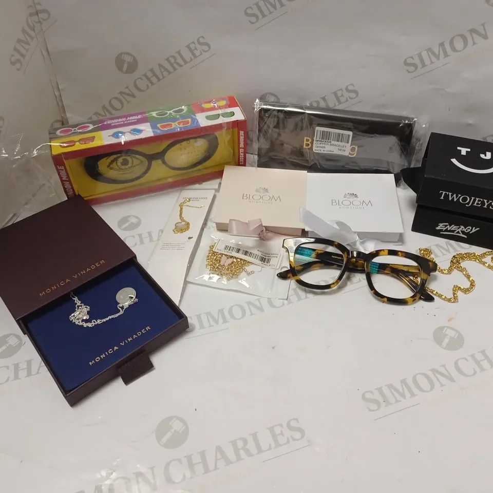 LARGE QUANTITY OF ASSORTED JEWELLERY TO INCLUDE: NECKLACES, RINGS, WATCHES, EARRINGS AND GLASSES FROM BLOOM, MONICA VINADER, TWOJI EYES, ETC
