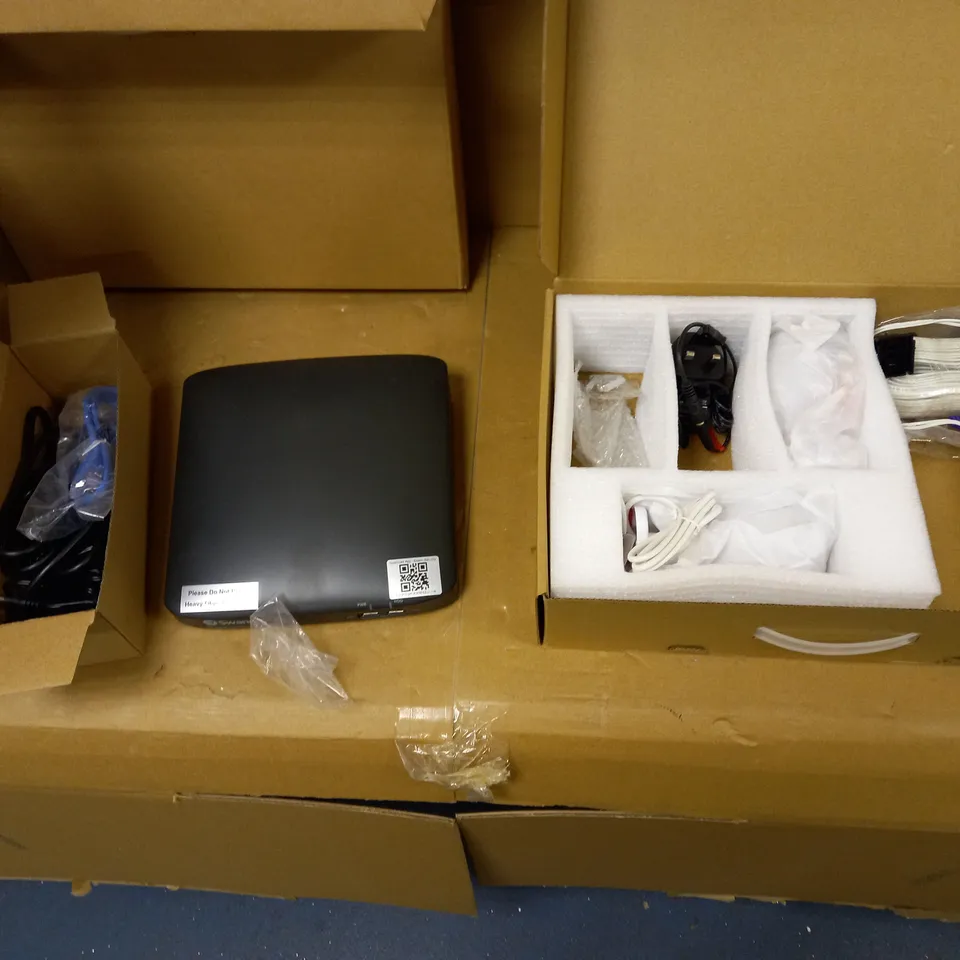 SWANN SMART SECURITY CCTV SYSTEM SWDVK-856804RL-EU