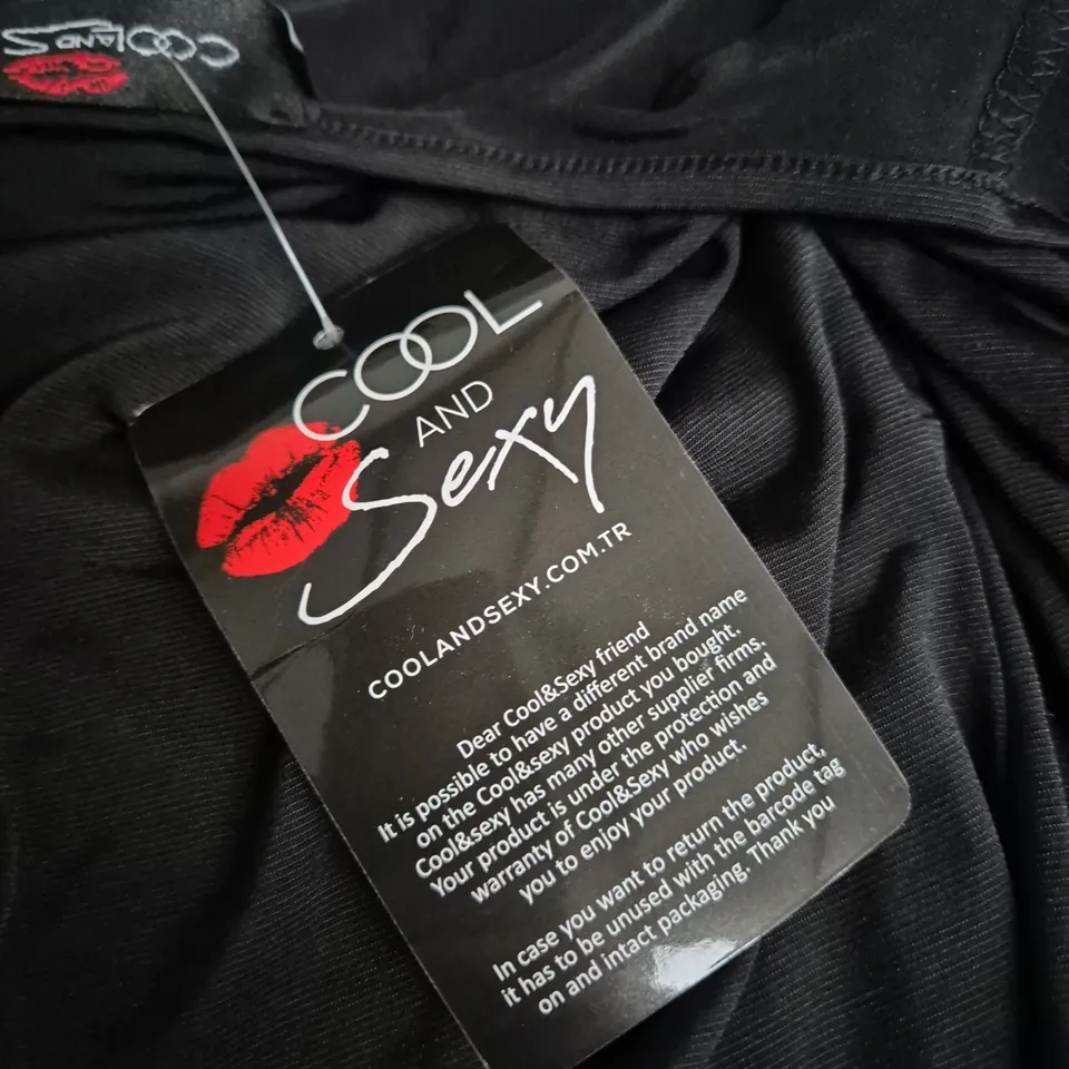 COOL AND SEXY WOMEN'S BLACK DRAPED LONG-SLEEVE DRESS – SIZE L (TURKISH)