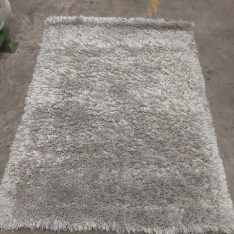 QUALITY DESIGNER AREA RUG - APPROXIMATELY 160 CM X 140 CM