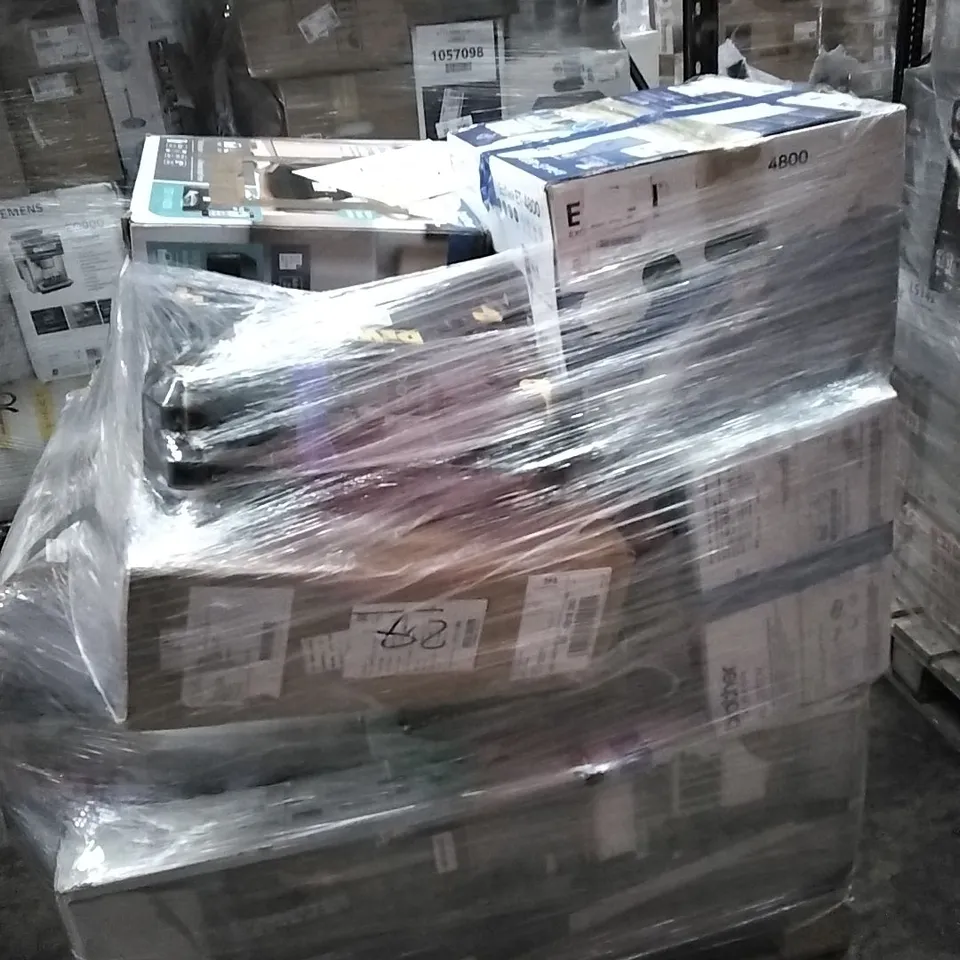 PALLET OF APPROXIMATELY 12 UNPROCESSED RAW RETURN HOUSEHOLD AND ELECTRICAL GOODS TO INCLUDE;