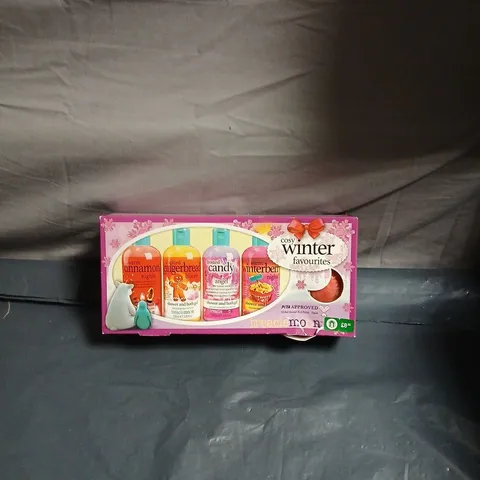 Treacle Moon Cozy Winter Favourites Bath & Shower Gel Set 