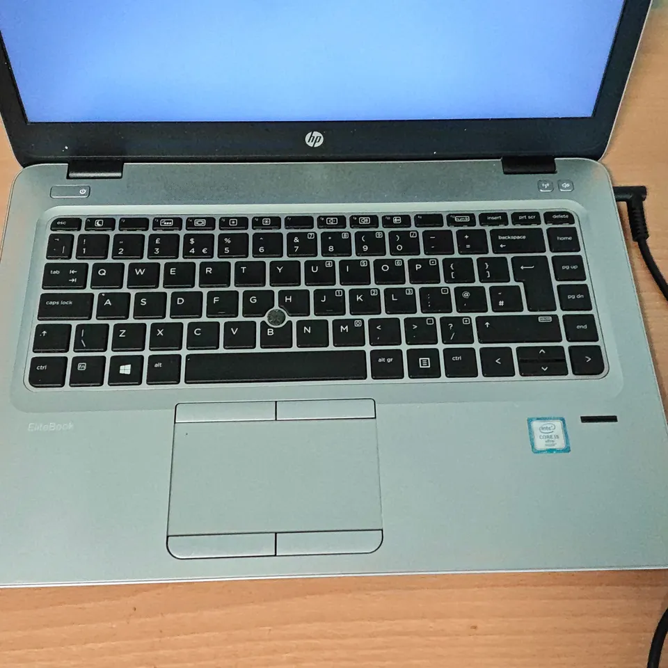 UNBOXED HP ELITEBOOK INTEL I-5 VPRO LAPTOP IN SILVER