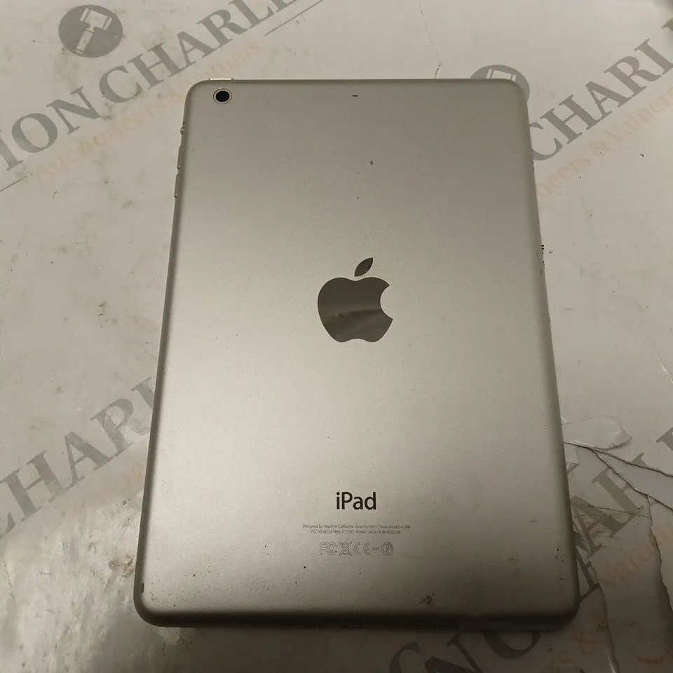 APPLE IPAD MINI 2 A1489 SILVER